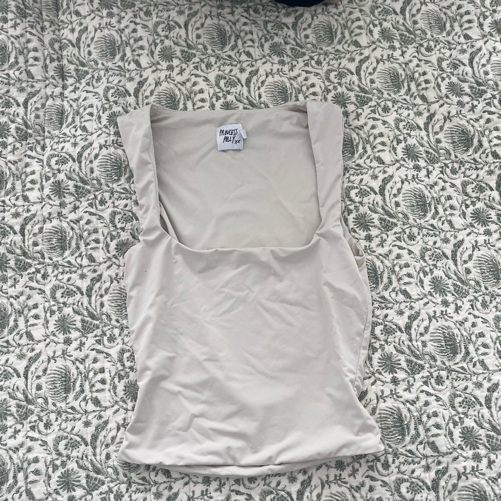 Princess polly tank top